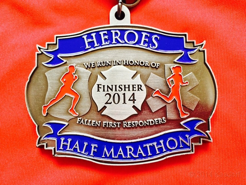 2014-10 Hereos on Hines HM 105.JPG - 2014-10 Heroes on Hines Half Marathon to support fallen first responders.